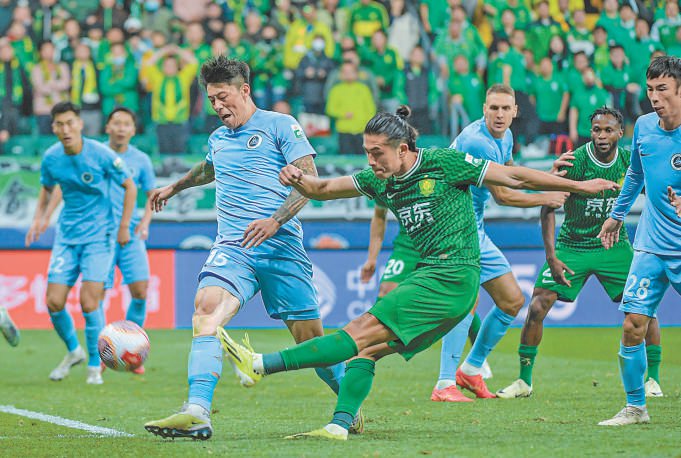 乐鱼体育官网-北京国安主场不敌重庆力帆，遭遇主场失利