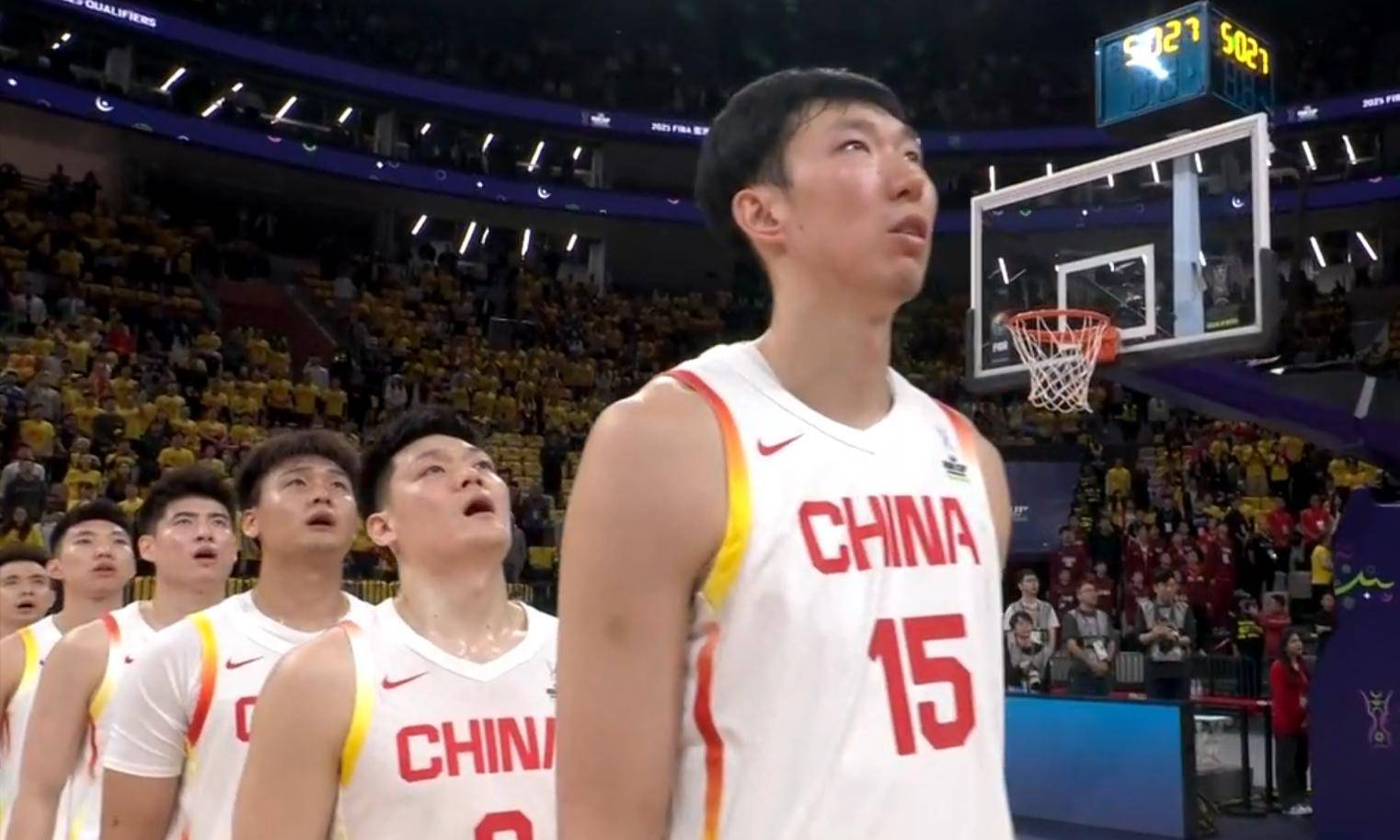 乐鱼体育链接-河南男篮在比赛中击败对手，赢得双方对决