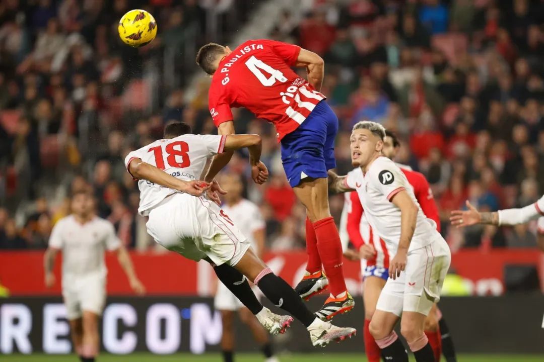 关于塞维利亚遭遇惨败，新赛季压力大增的信息