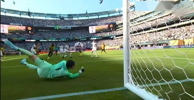 包含拜仁慕尼黑客场惊险胜皇马，成功晋级半决赛！的词条