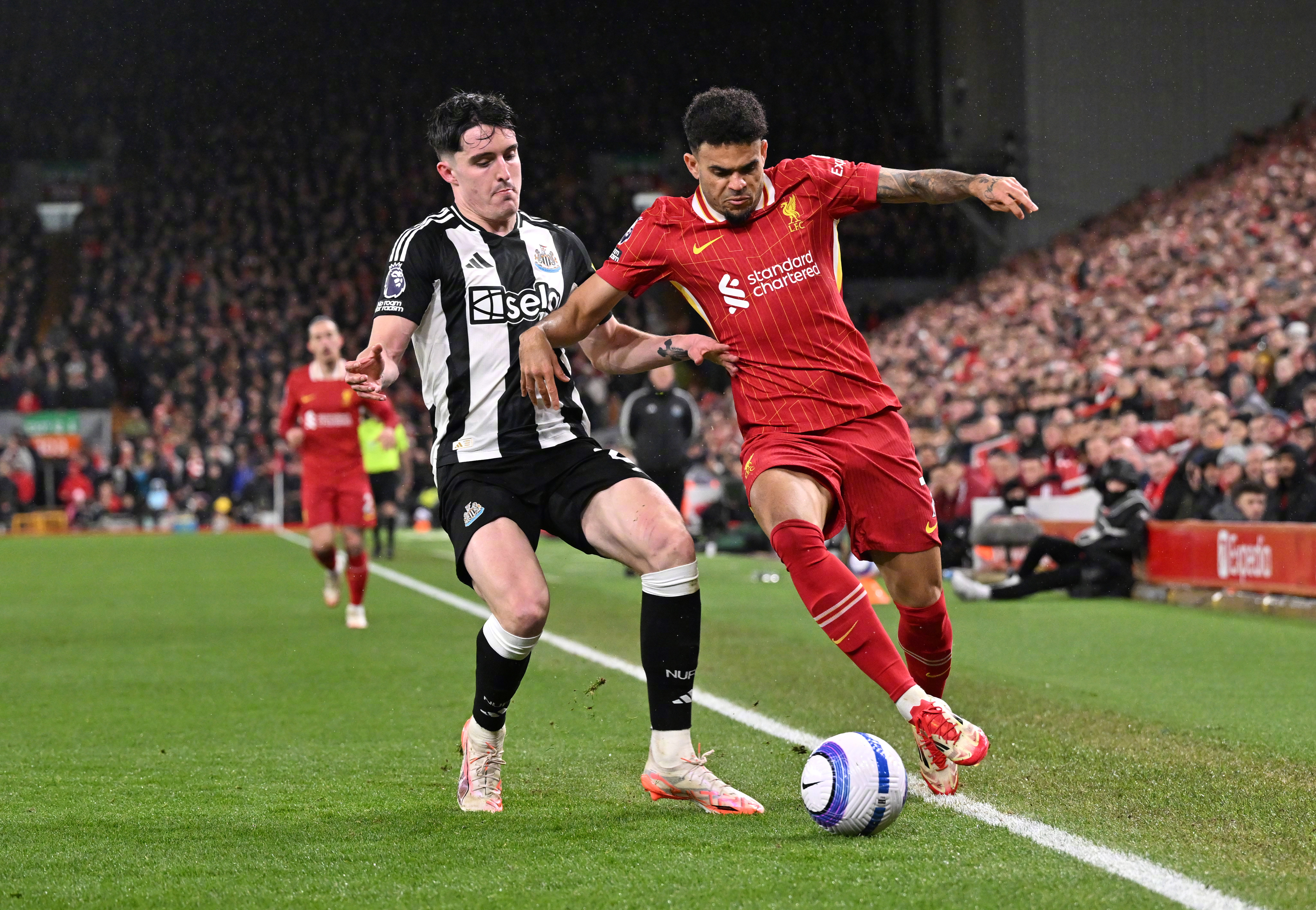 乐鱼体育网址-包含北马其顿主场失利，欧洲杯梦想渐行渐远的词条