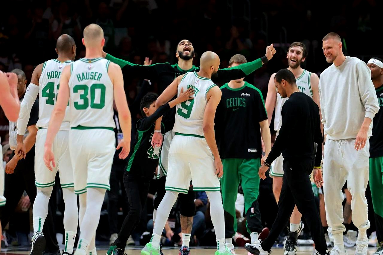 乐鱼体育注册-NBA常规赛战绩公布，凯尔特人队强势领跑