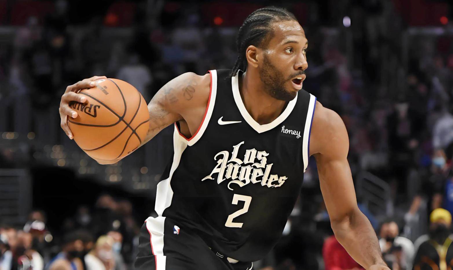 乐鱼体育链接-快船绝杀篮网，小卡暴扣独得30分