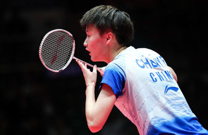 关于日本举重选手三连胜，刷新奥运纪录的信息