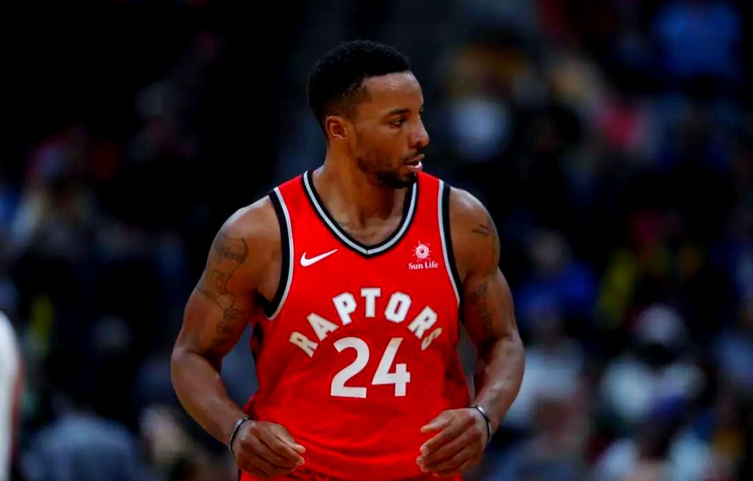 猛龙大胜雄鹿，晋级总决赛